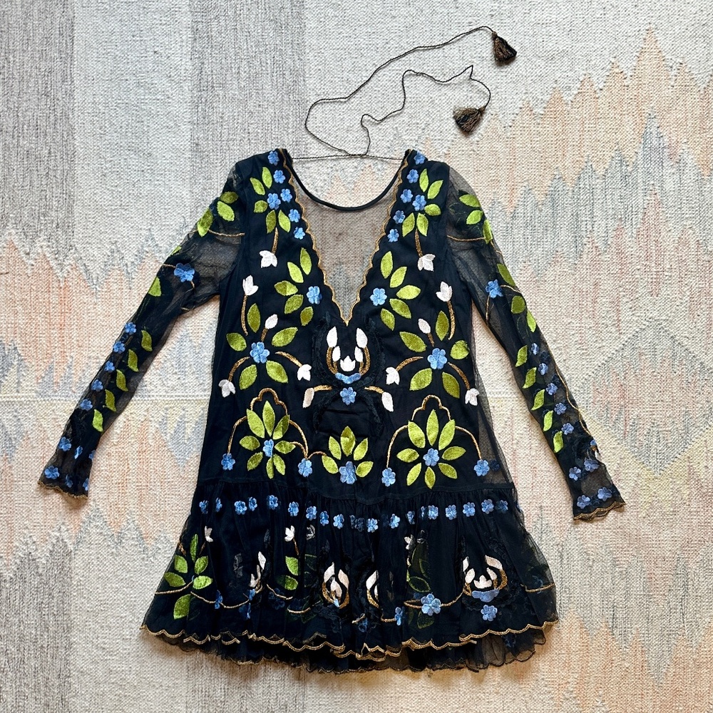 **RARE** Free People Hearts Are Wild Embroidered Tulle Mini Dress, Black / Green